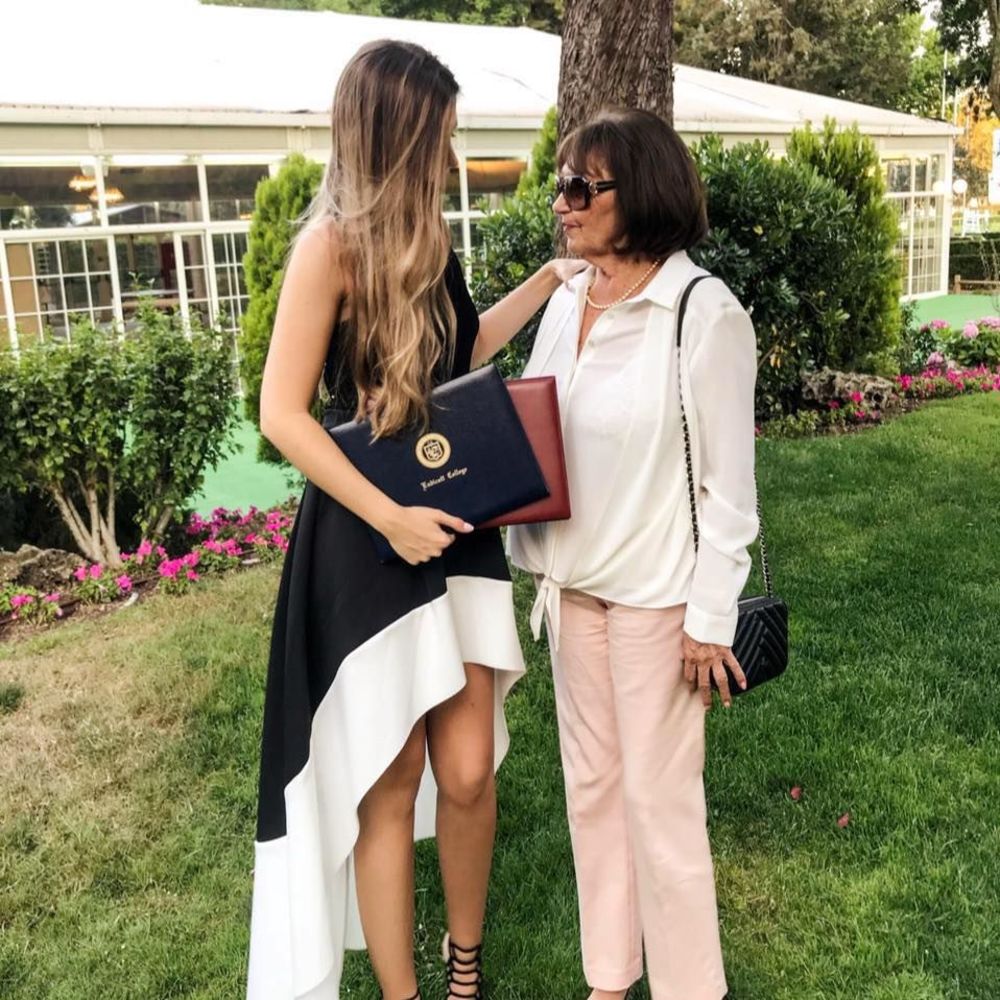 Meet your Posher, Karen